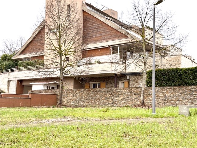 VENDITA Parco Urbano appartam. con giardi 1